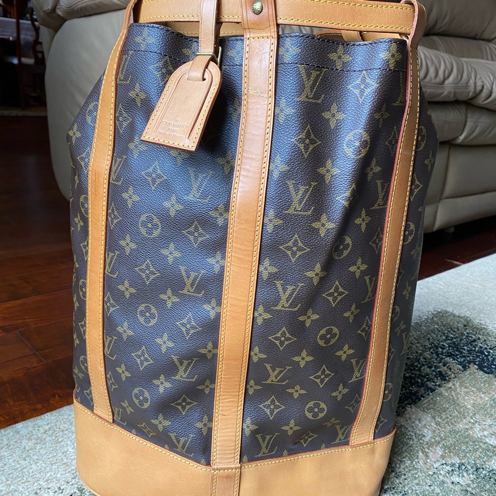Auth Louis Vuitton Randonnee GM backpack